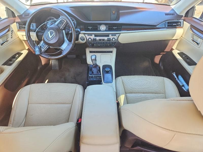 2017 LEXUS ES 350 8
