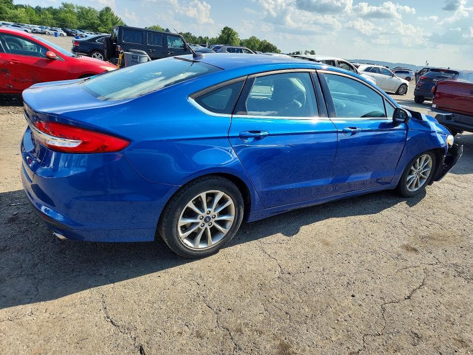 2017 FORD FUSION SE 3
