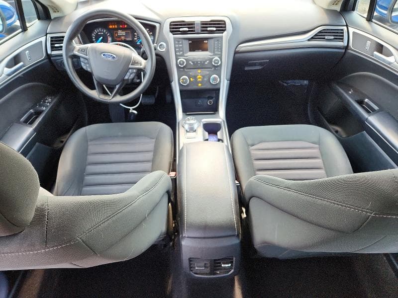 2017 FORD FUSION SE 8