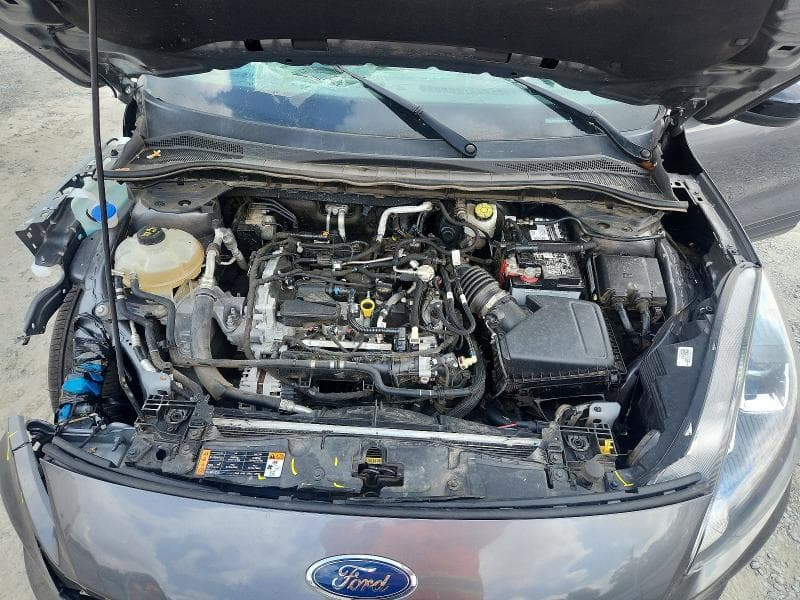 2021 FORD ESCAPE SE 12
