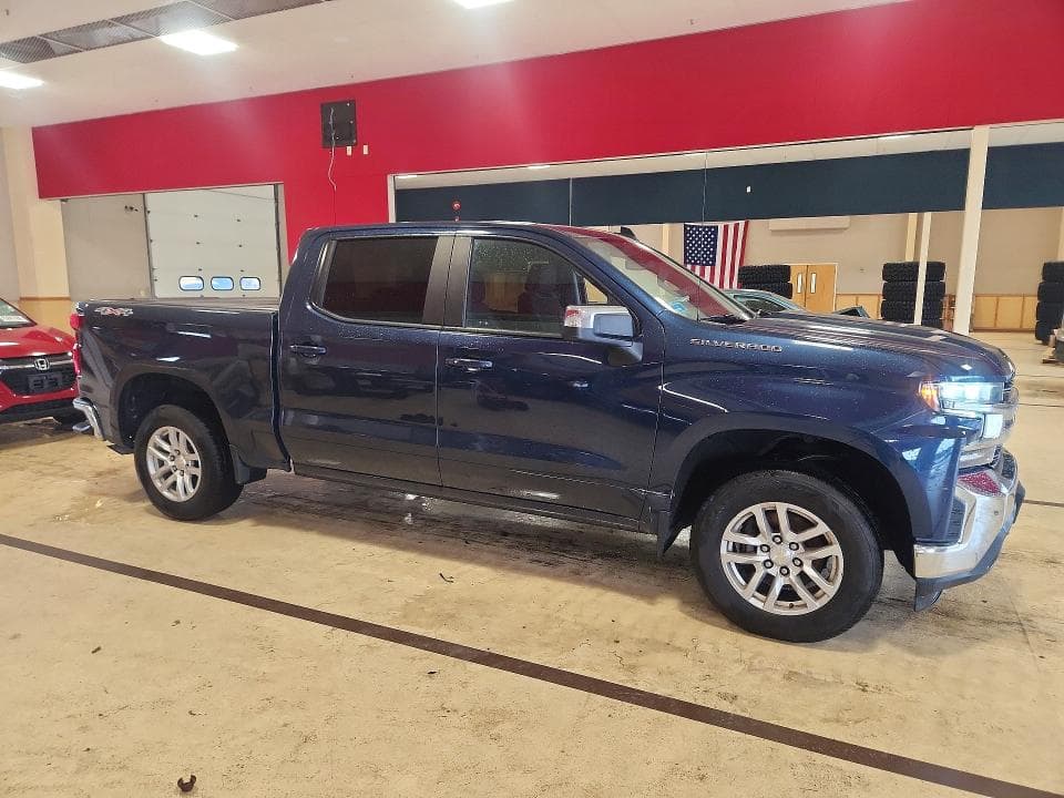 2020 CHEVROLET SILVERADO K1500 LT 4