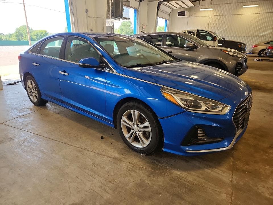 2018 HYUNDAI SONATA LIMITED 4