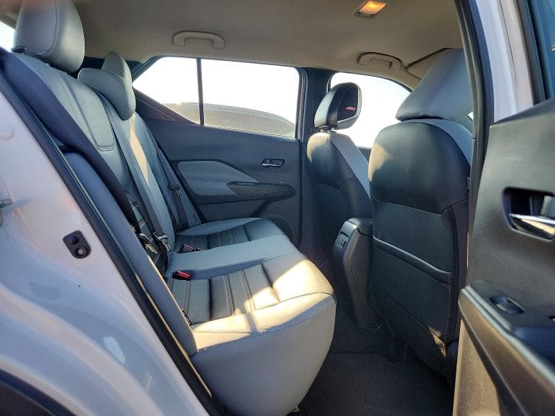 2024 NISSAN KICKS SR 11