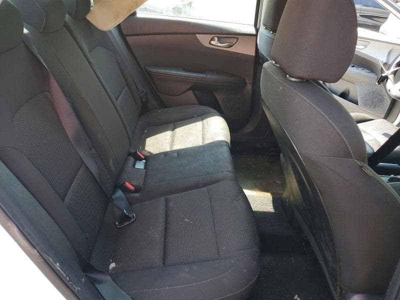 2019 KIA FORTE LXS 10