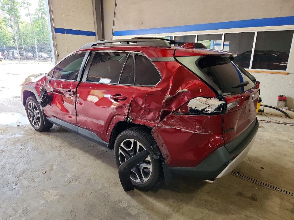 2019 TOYOTA RAV4 ADVENTURE 2