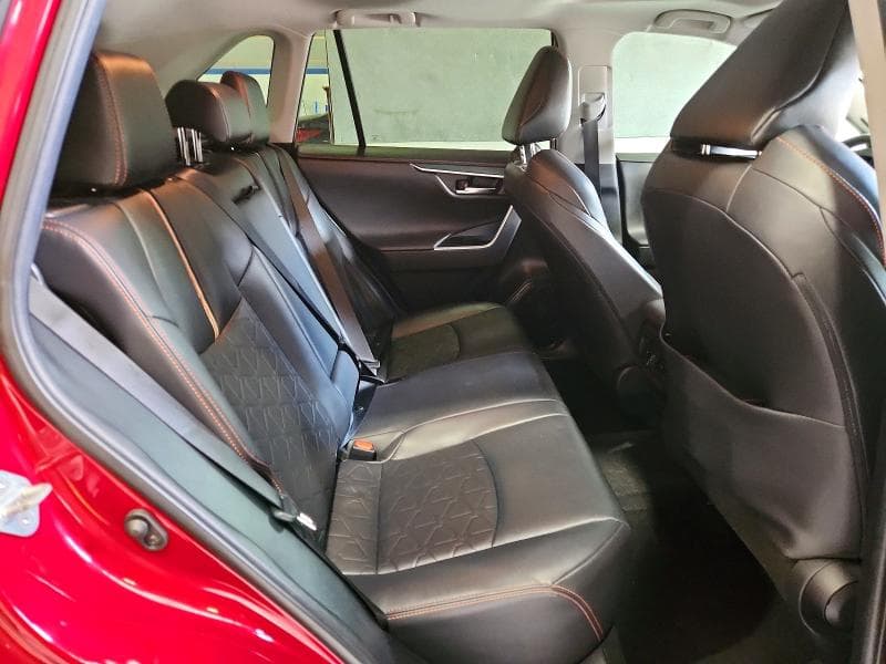 2019 TOYOTA RAV4 ADVENTURE 11