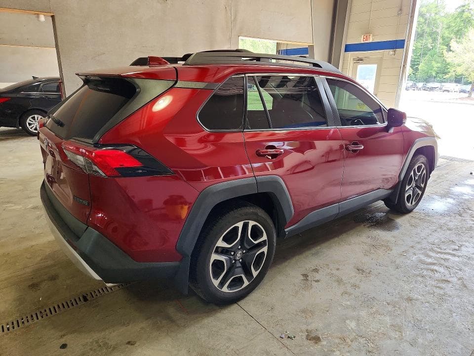 2019 TOYOTA RAV4 ADVENTURE 3