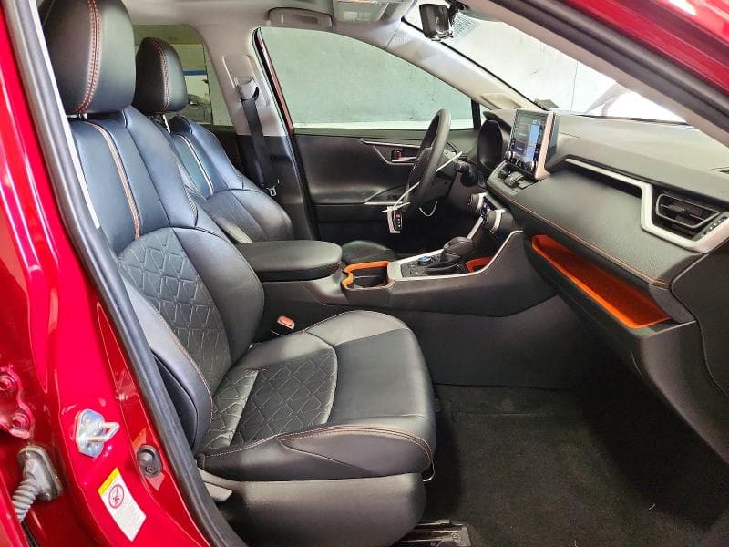 2019 TOYOTA RAV4 ADVENTURE 7