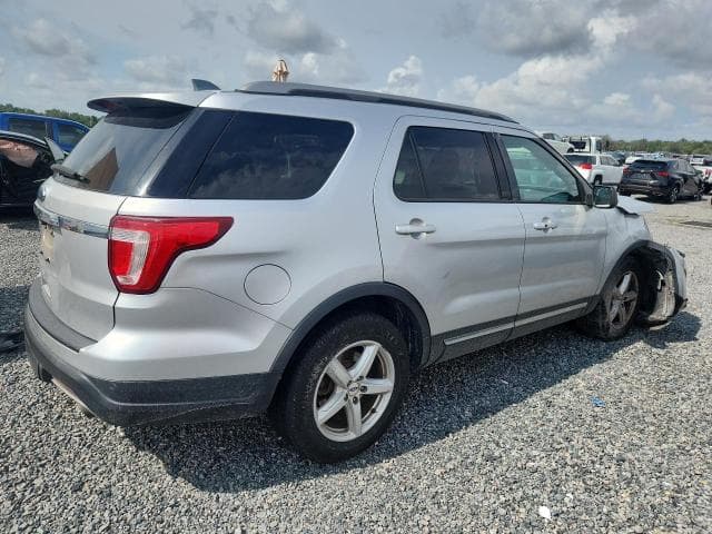 2018 FORD EXPLORER XLT 3