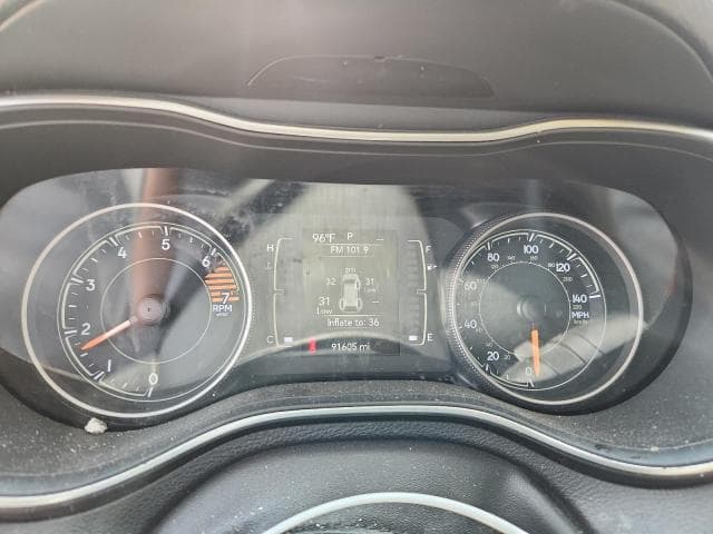 2019 JEEP CHEROKEE LATITUDE 9