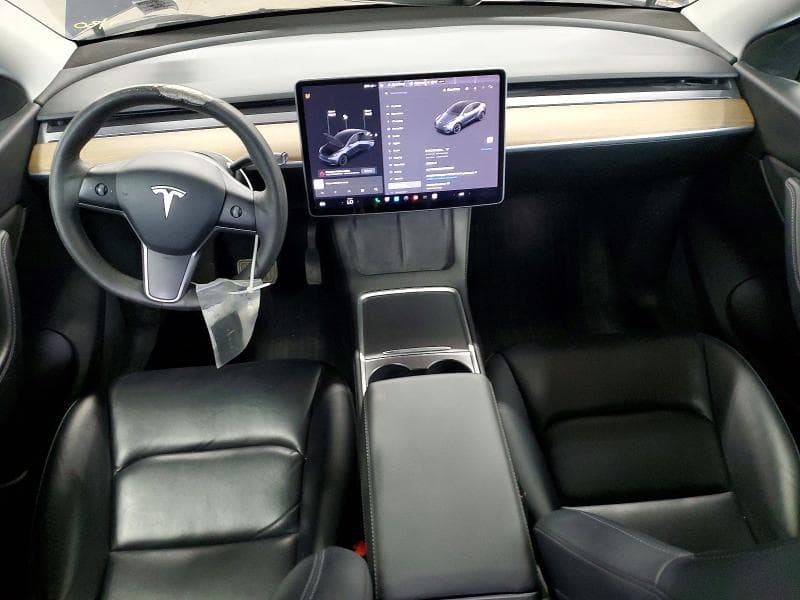 2021 TESLA MODEL Y 8