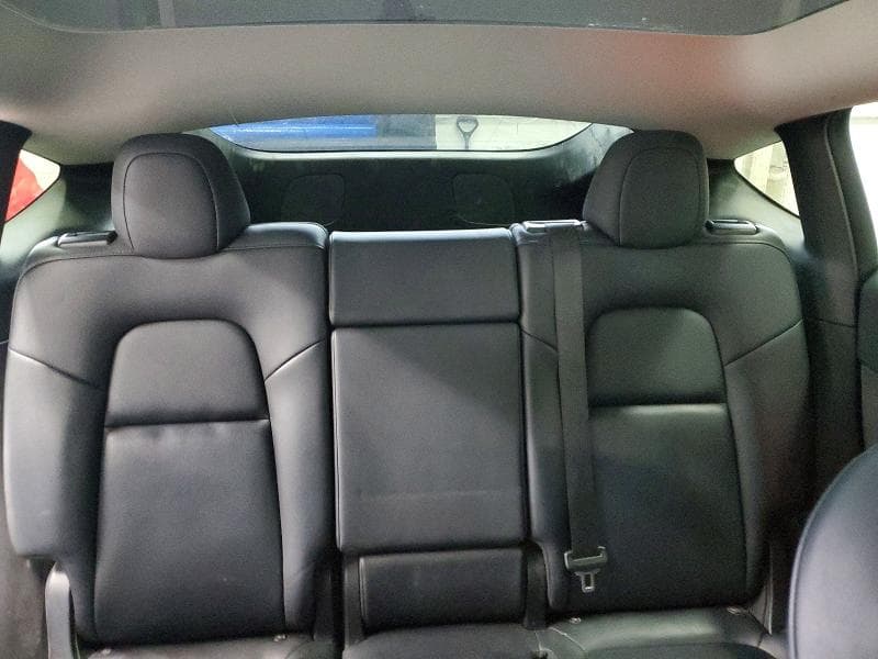 2021 TESLA MODEL Y 10