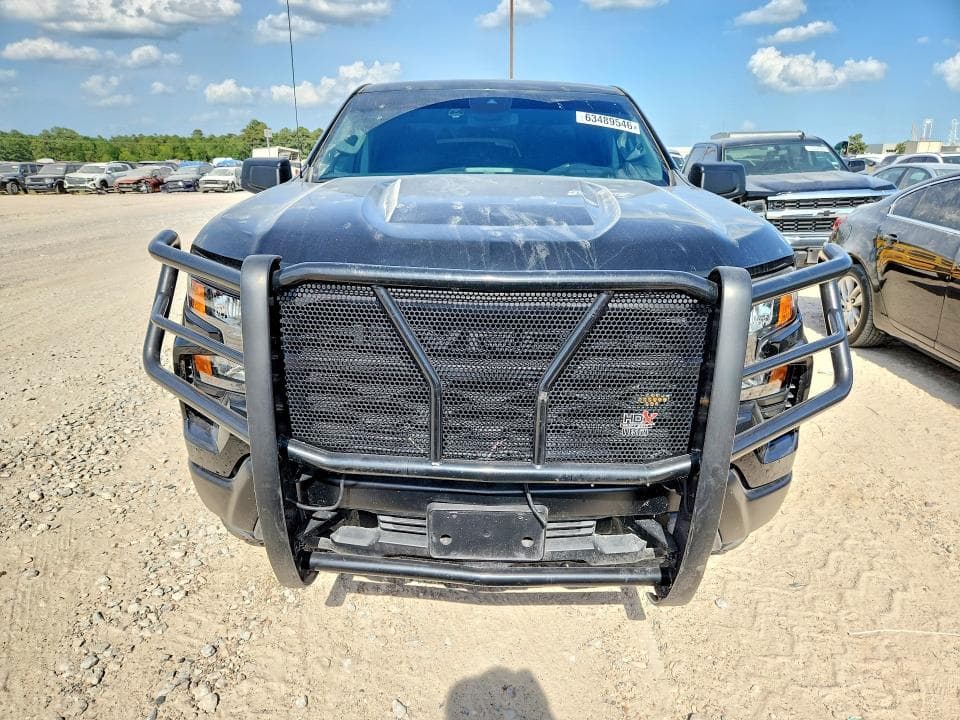 2023 CHEVROLET SILVERADO K1500 5