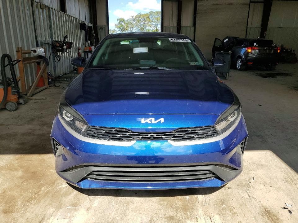 2024 KIA FORTE LXS 5