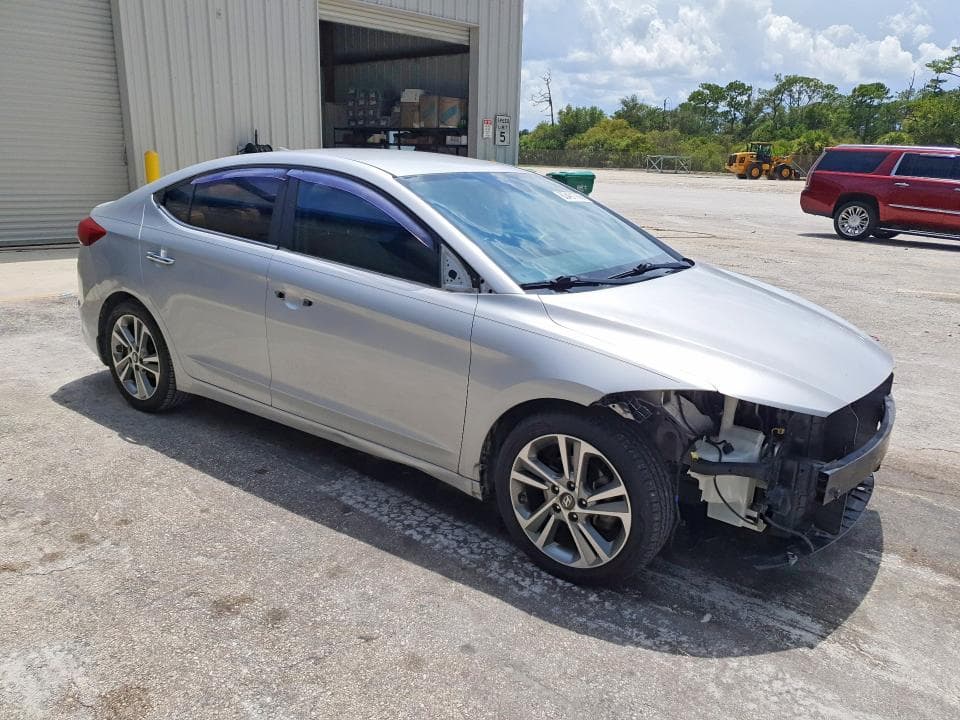 2017 HYUNDAI ELANTRA LIMITED 4