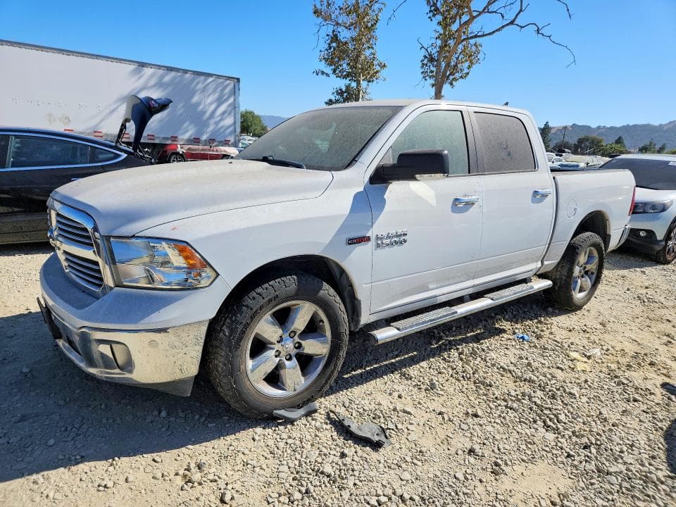 2017 RAM 1500 SLT - 1