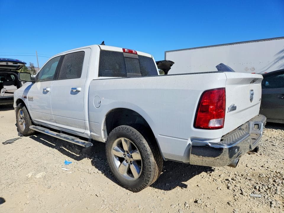2017 RAM 1500 SLT 2