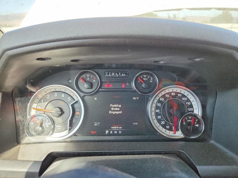 2017 RAM 1500 SLT 9