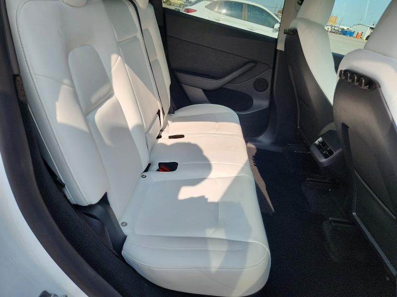 2023 TESLA MODEL Y 10