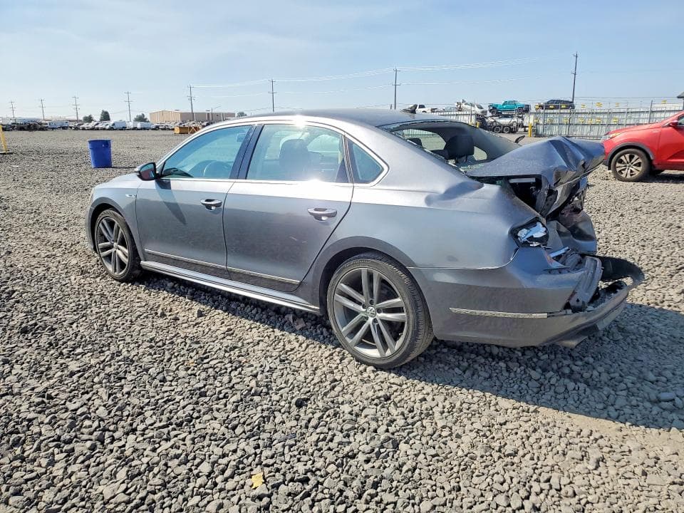 2017 VOLKSWAGEN PASSAT R-LINE 2