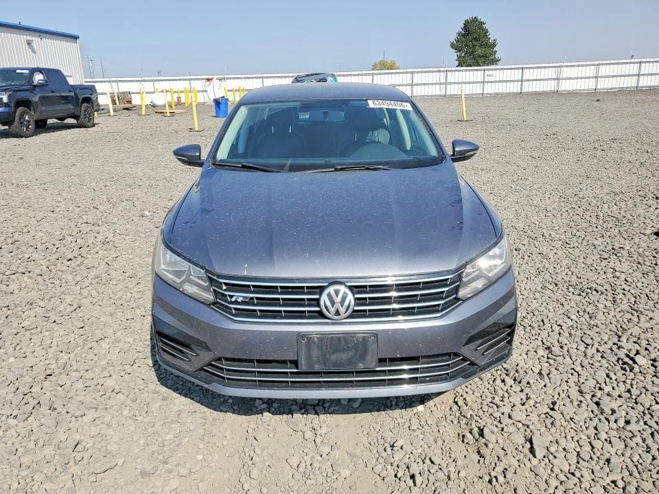 2017 VOLKSWAGEN PASSAT R-LINE 5