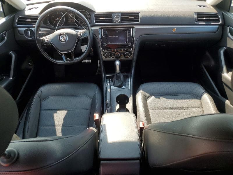 2017 VOLKSWAGEN PASSAT R-LINE 8