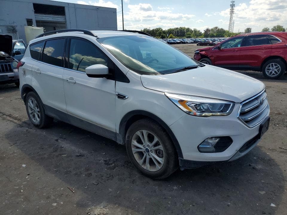 2019 FORD ESCAPE SEL 4