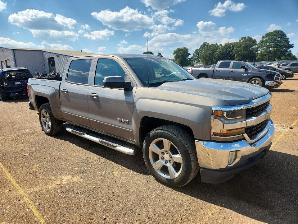 2017 CHEVROLET SILVERADO C1500 LT 4