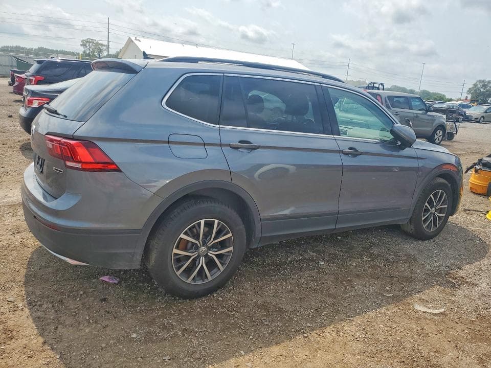 2019 VOLKSWAGEN TIGUAN SE 3