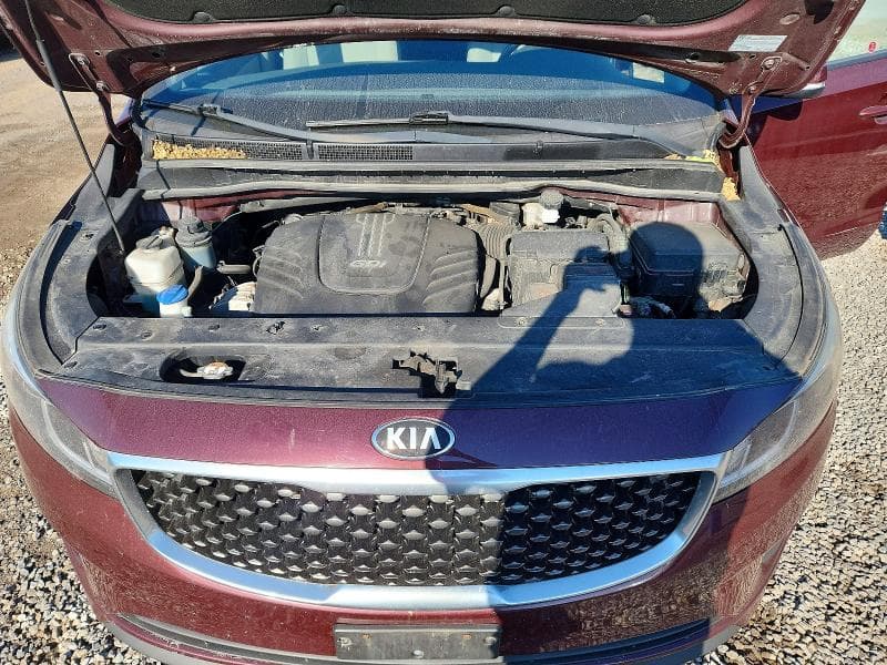 2017 KIA SEDONA LX 12