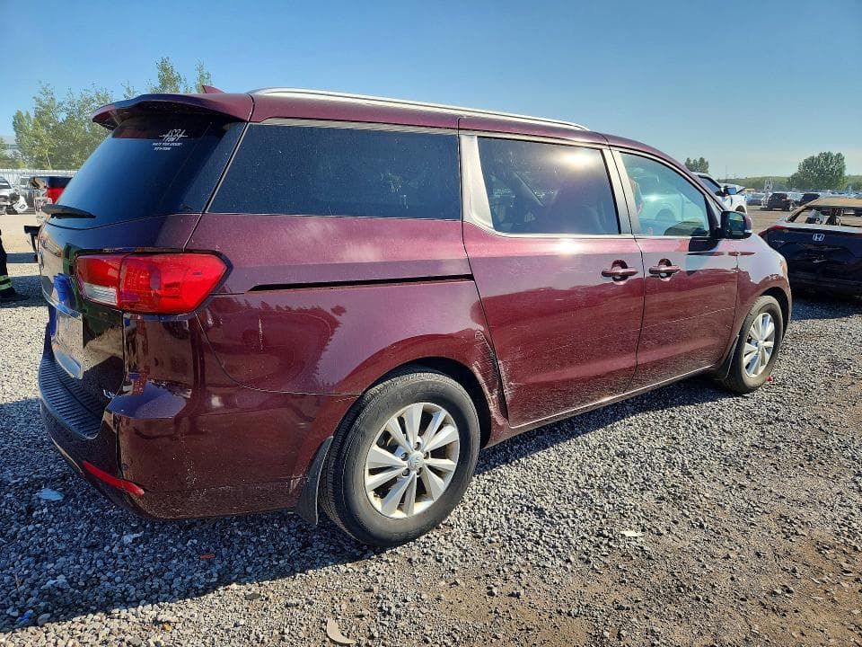 2017 KIA SEDONA LX 3