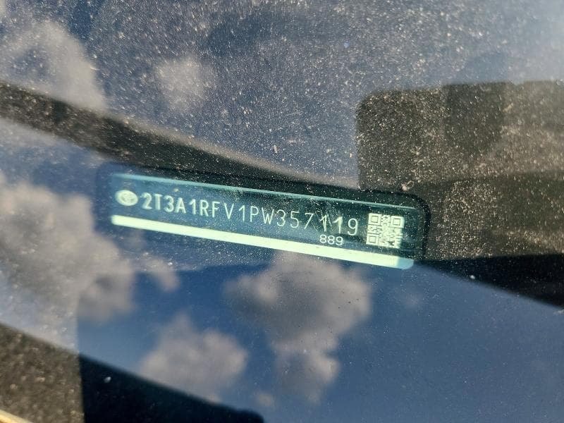 2023 TOYOTA RAV4 XLE PREMIUM 13