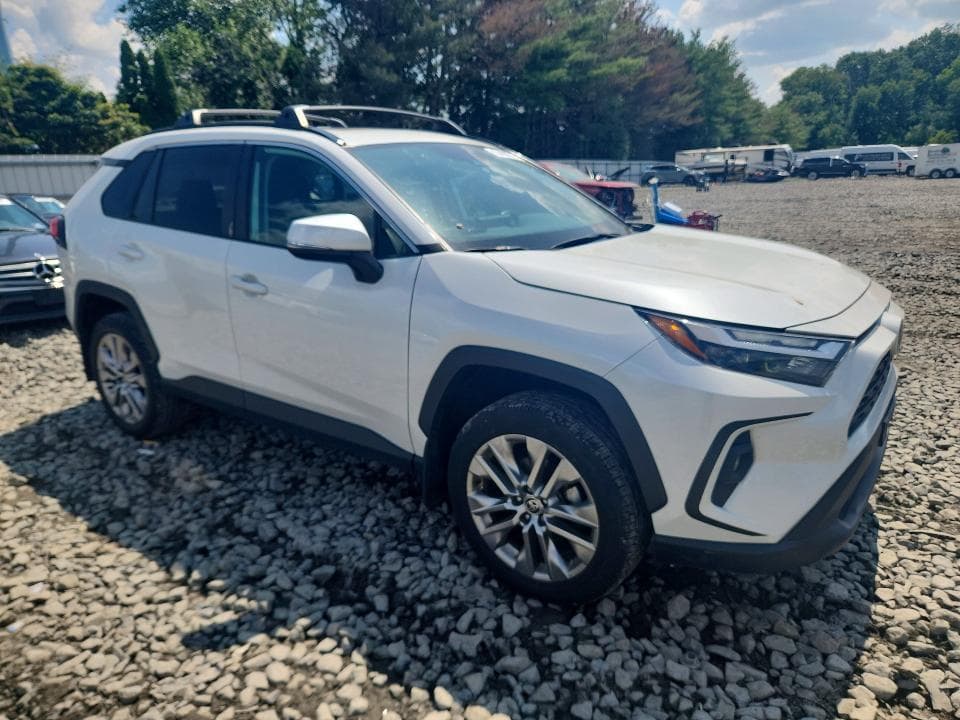 2023 TOYOTA RAV4 XLE PREMIUM 4