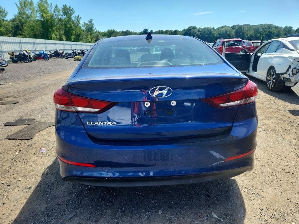 2017 HYUNDAI ELANTRA SE 6
