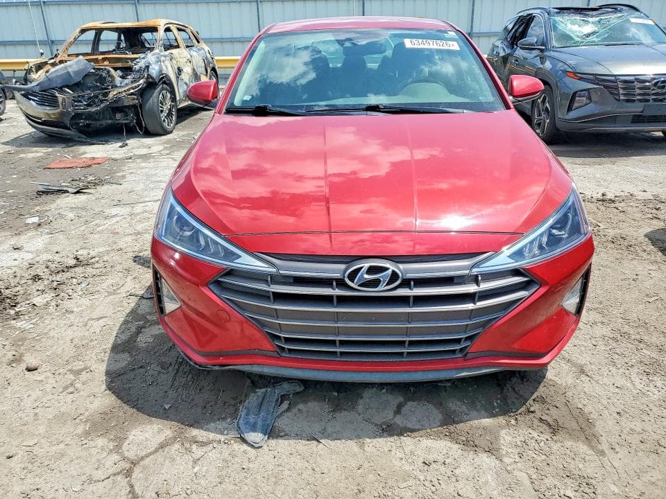 2019 HYUNDAI ELANTRA SEL 5