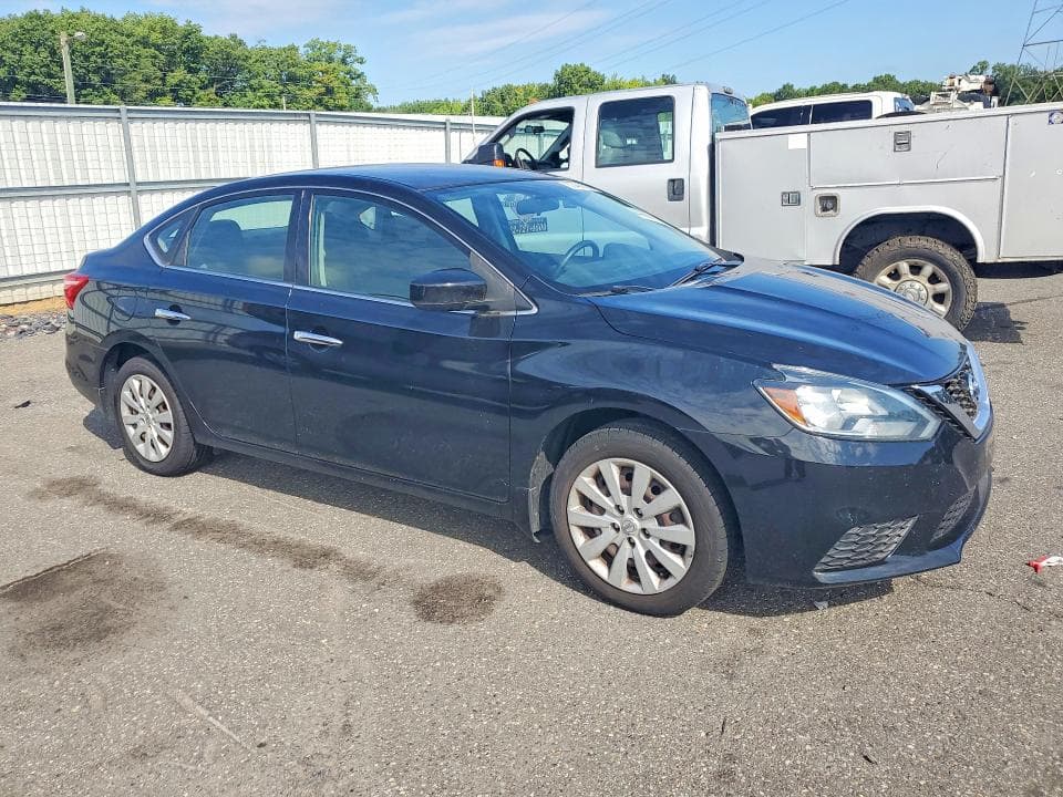 2017 NISSAN SENTRA S 4