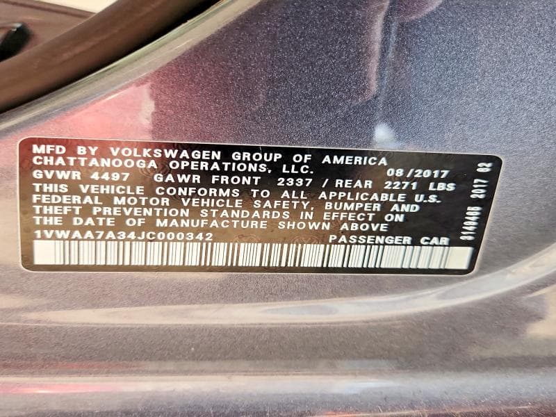 2018 VOLKSWAGEN PASSAT S 12