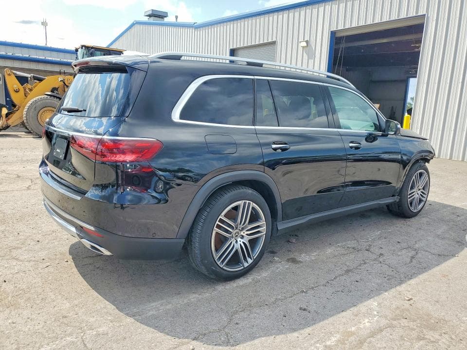 2025 MERCEDES-BENZ GLS 450 4MATIC 3