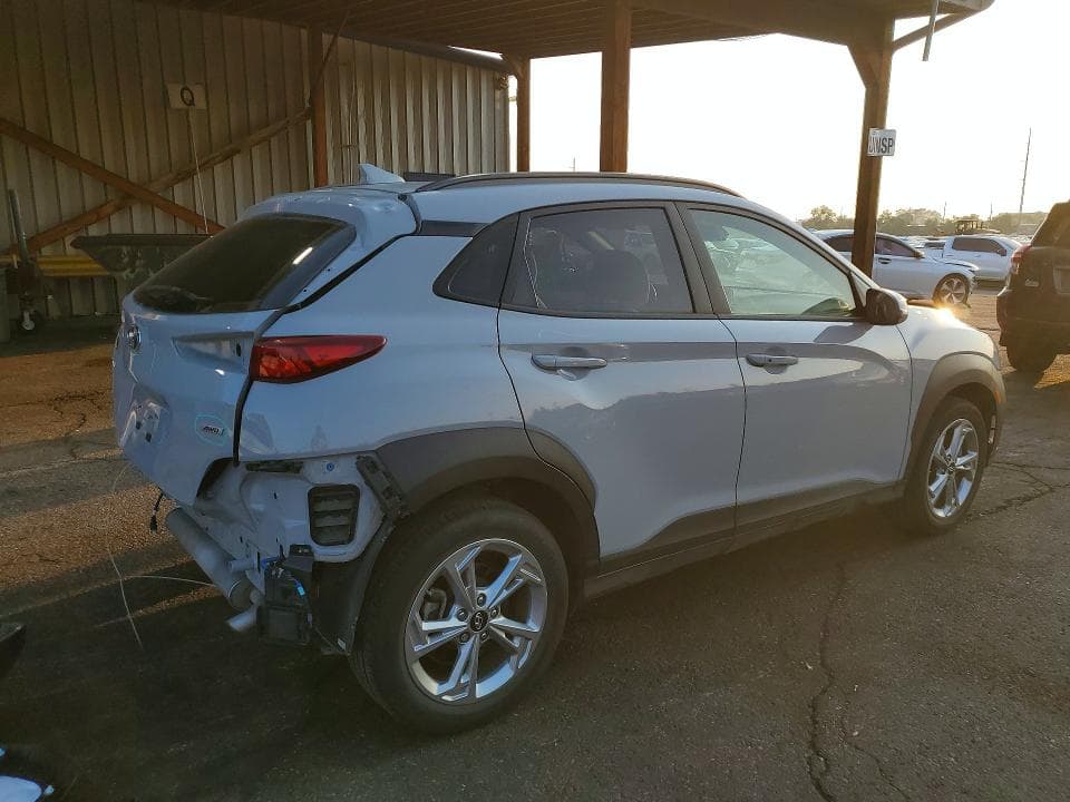 2023 HYUNDAI KONA SEL 3