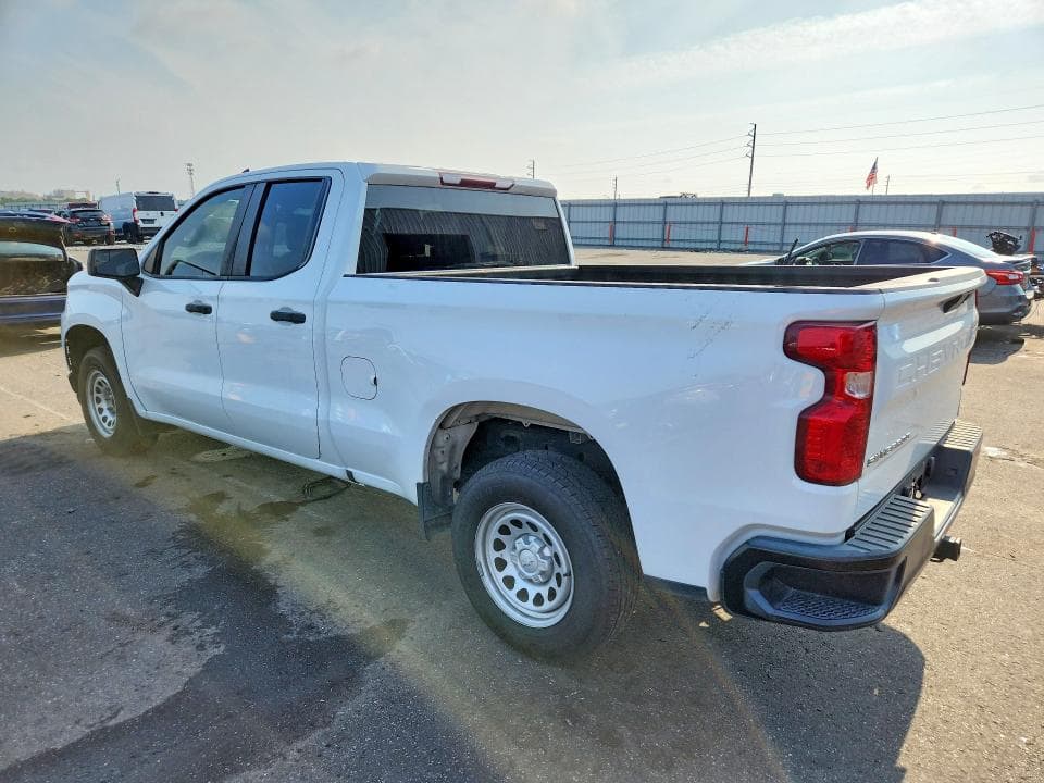 2021 CHEVROLET SILVERADO C1500 2