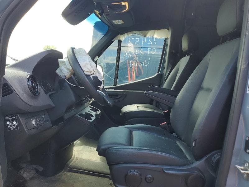 2024 MERCEDES-BENZ SPRINTER 2500 DELIVERY VAN 7