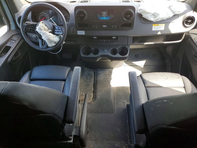 2024 MERCEDES-BENZ SPRINTER 2500 DELIVERY VAN 8