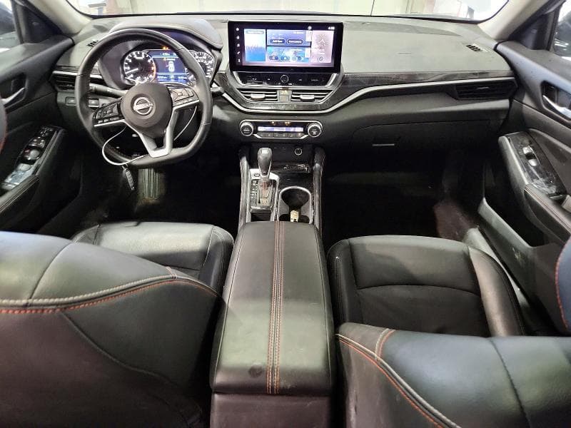 2025 NISSAN ALTIMA SR 8