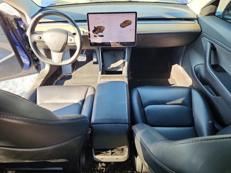 2018 TESLA MODEL 3 8