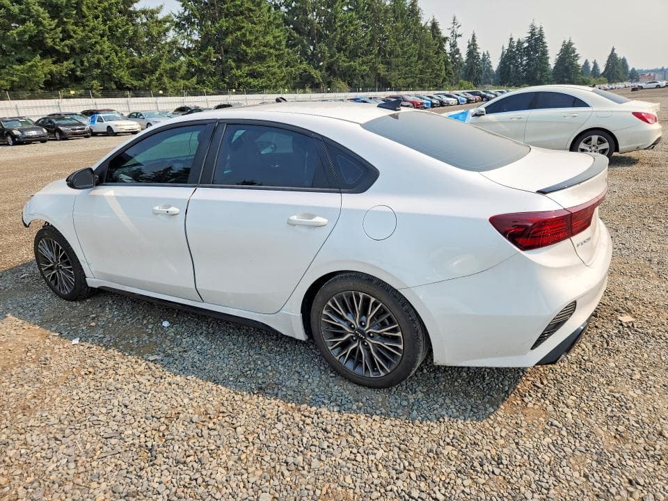2023 KIA FORTE GT LINE 2
