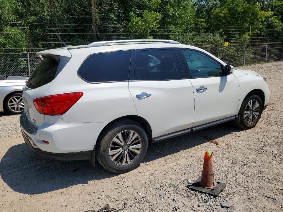 2017 NISSAN PATHFINDER SV 3