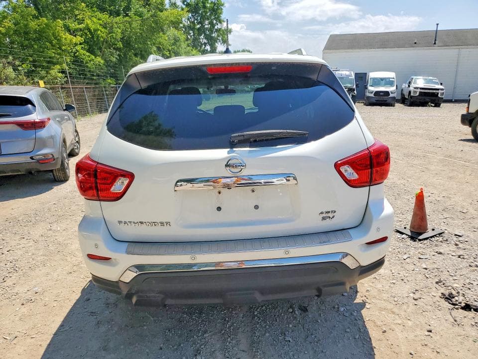 2017 NISSAN PATHFINDER SV 6