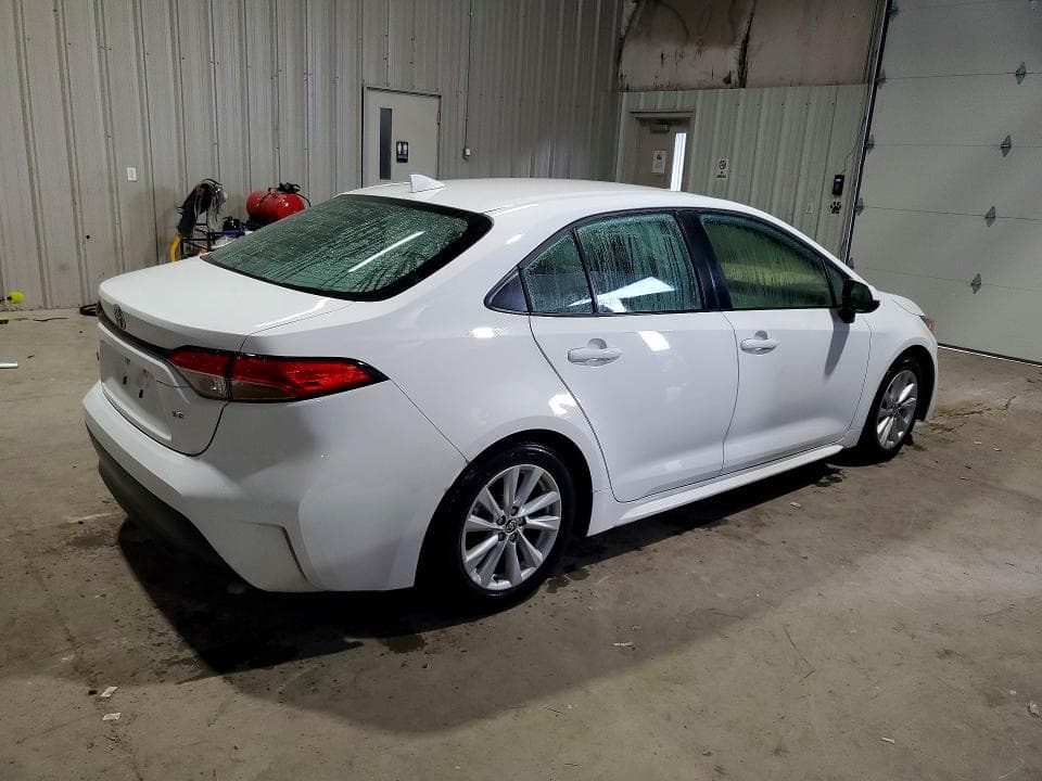 2026 TOYOTA COROLLA LE 3