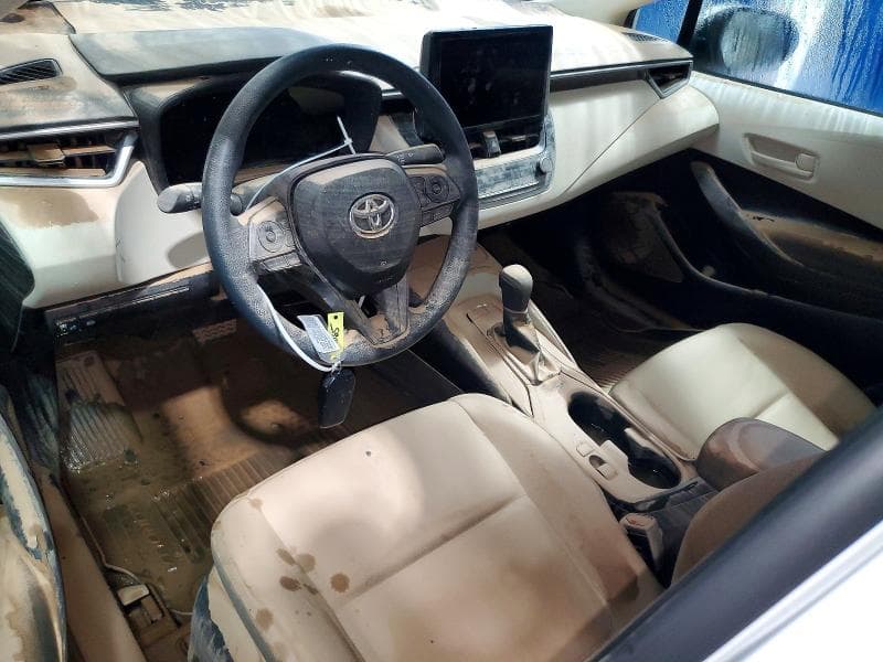 2026 TOYOTA COROLLA LE 8