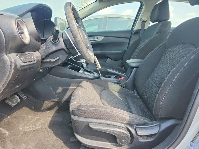 2019 KIA FORTE LXS 7